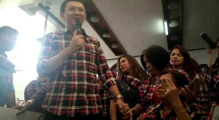 Pasca-Sidang Perdana, Ahok Dapat Banyak Dukungan