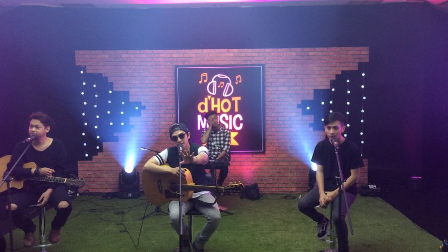 Friday Buka dHot Music Day dengan Nostalgia