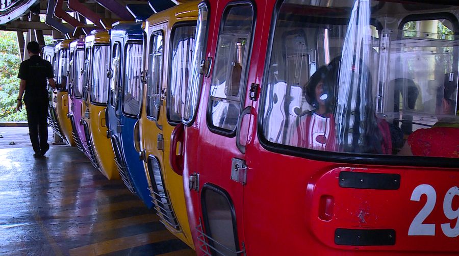 Serunya Keliling Indonesia dengan Kereta Gantung