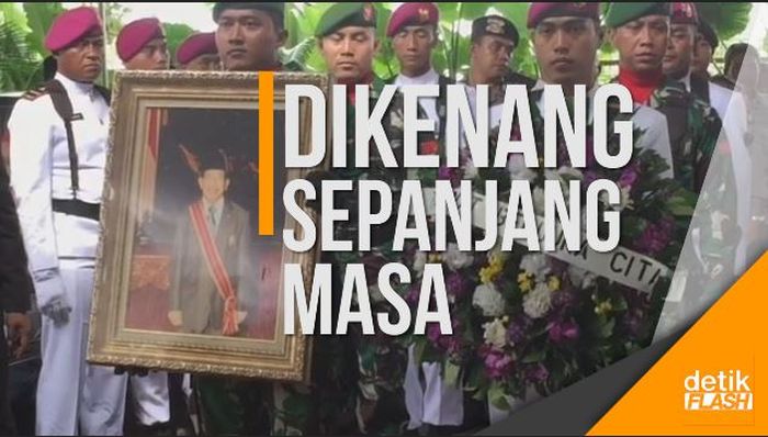 Mengenang Sosok AM Fatwa