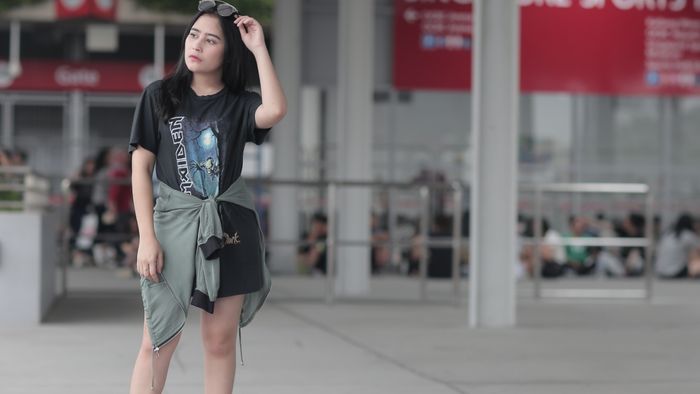 Perjuangan Prilly untuk Nonton Coldplay di Singapura