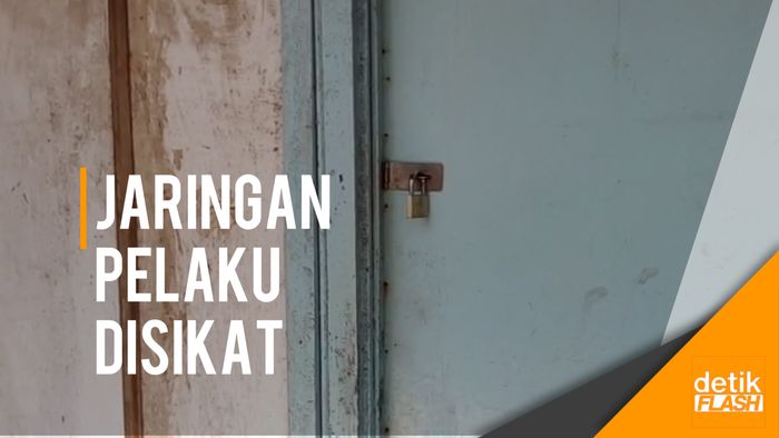 Tim Densus 88 Amankan Seorang Pria di Garut