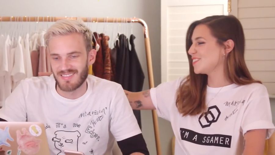 Kisah Cinta Youtuber Terkaya dan Si Cantik dari Italia