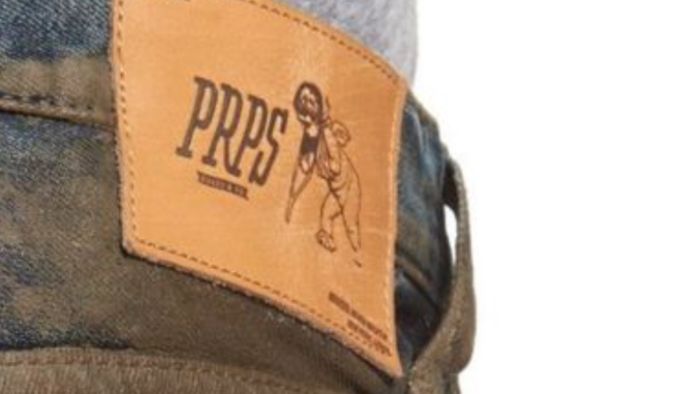Ew! Jeans Berlumpur Ini Dijual Rp 5,6 Juta 