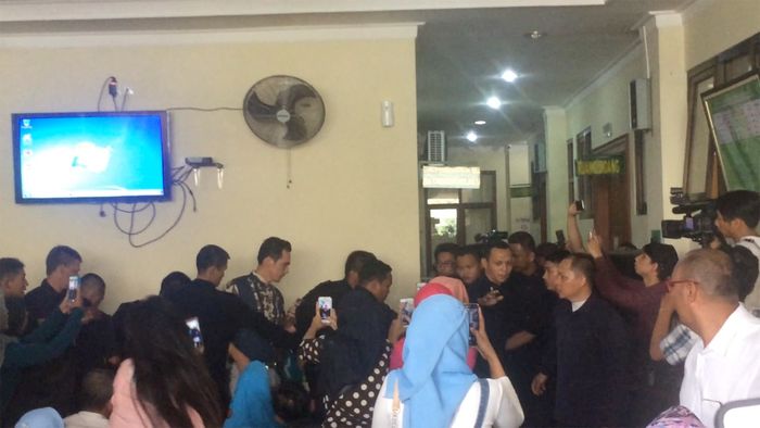 Ketika Kuasa Hukum Atalarik Syah Tak Tahu Soal Pengawalan