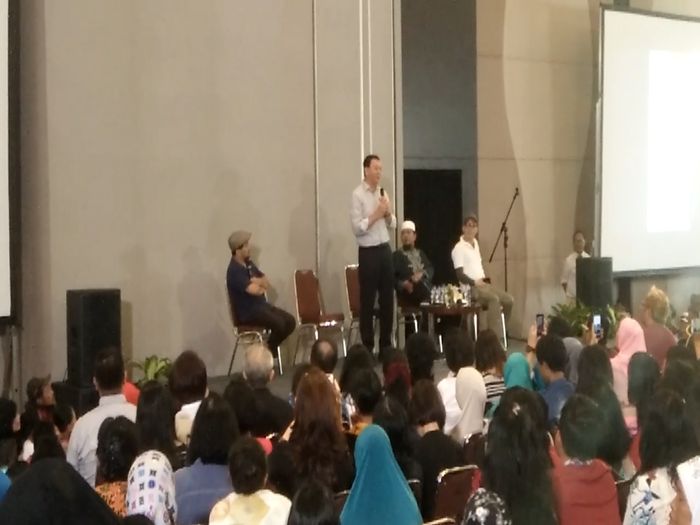 Ahok Ingin Bangun Ulang Pasar Senen
