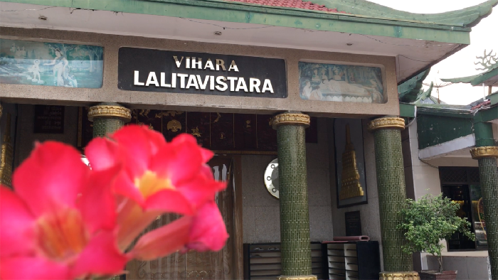 Vihara Lalitavistara, Vihara dengan Rumah Penitipan Abu Jenazah