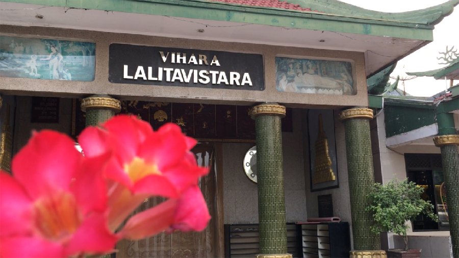 Vihara Lalitavistara, Vihara dengan Rumah Penitipan Abu Jenazah