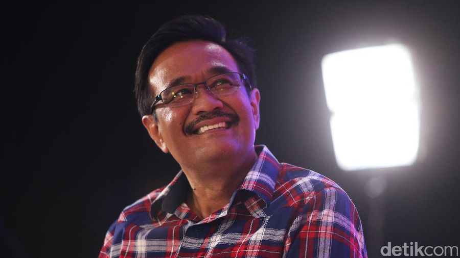 Blak-blakan: Suka Duka Djarot dan Keberanian Melawan Penghadang