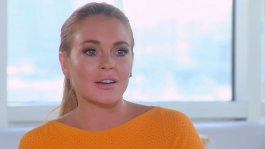 Lindsay Lohan Kerja Sama dengan Desainer Hijab?