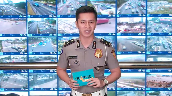 Traffic Update: Semanggi Arah Senayan Padat-Merayap