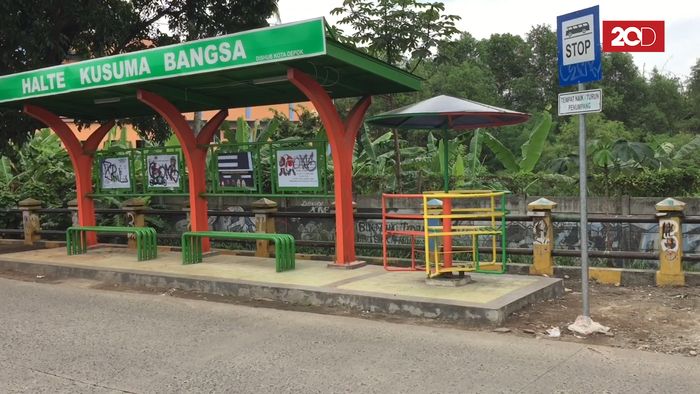 Belum Lama Berdiri, Halte Kusuma Bangsa Ramai Dicaci