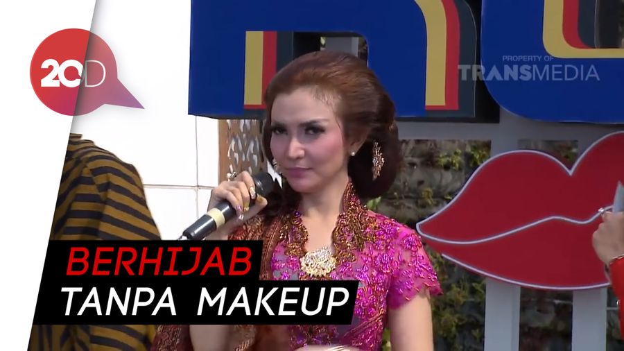 Begini Penampilan Roro Fitria Saat Diperiksa Polisi
