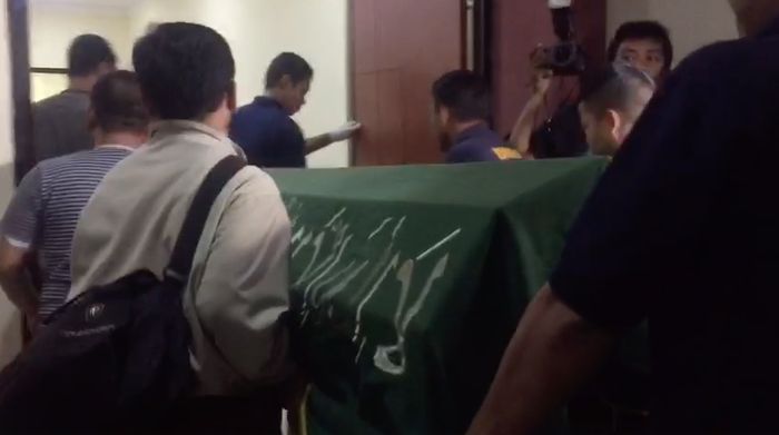 Dua Jenazah Korban Kapal Terbakar Tiba di RS Polri