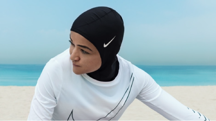 Hijab Nike untuk Atlet Perempuan Jadi Kontroversi