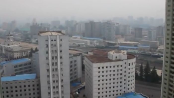 Lagu Seram Ini Diputar untuk Bangunkan Warga Korea Utara