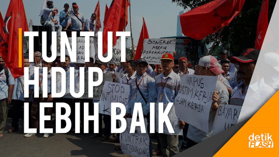 Aksi Protes Sopir Tangki BBM di Kemenaker