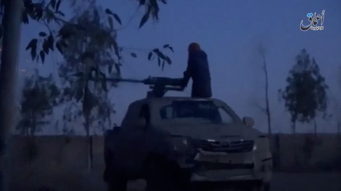 Mundur dari Mosul, ISIS Serang Sporadis Tentara Irak