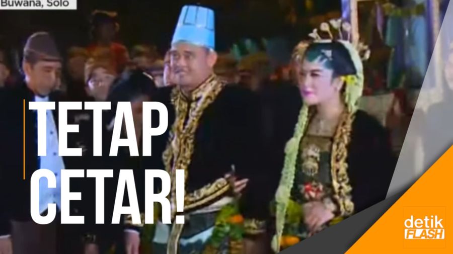 Kahiyang dan Bobby Manglingi di Resepsi Malam