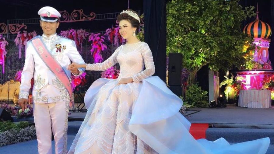 Gaun Rancangan Ivan Gunawan Dipuji Media Asing