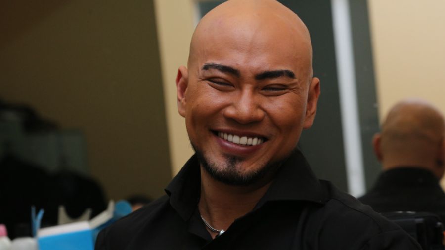 Deddy Corbuzier Cuek Diserang Fans Ayu Ting Ting