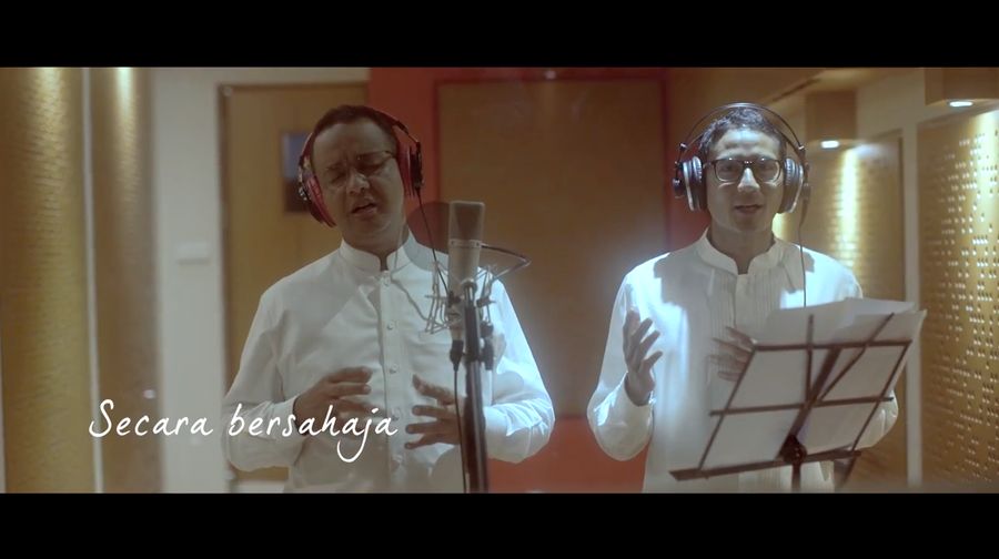 Merdunya Suara Anies-Sandi Nyanyi Rindu Rasul Saat Maulid Nabi