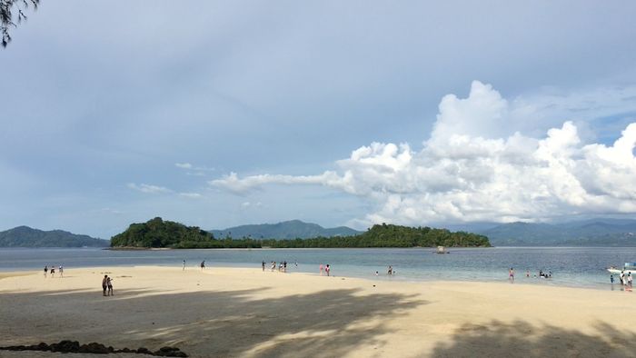 Eksotisme Pulau Saronde dari Gorontalo