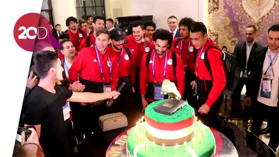 Kue Ulang Tahun Hapus Wajah Sedih Salah