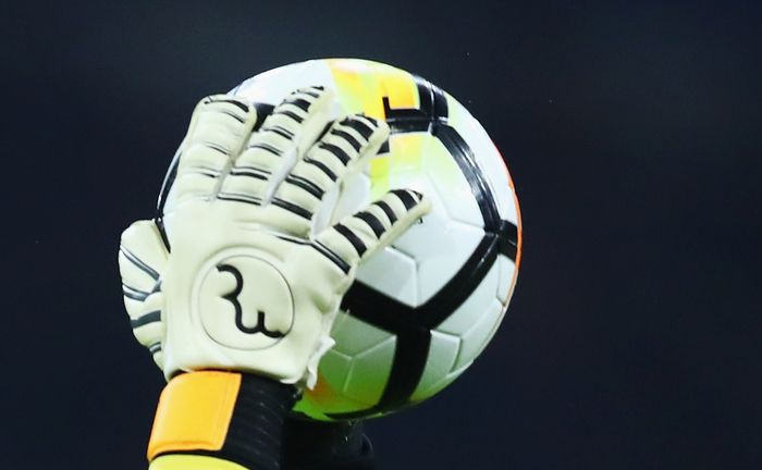 7 Penyelamatan Spektakuler di Match I Piala Dunia