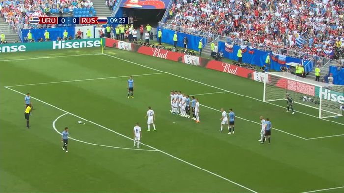 Uruguay Melaju Mulus, Suarez: Ini Sejarah