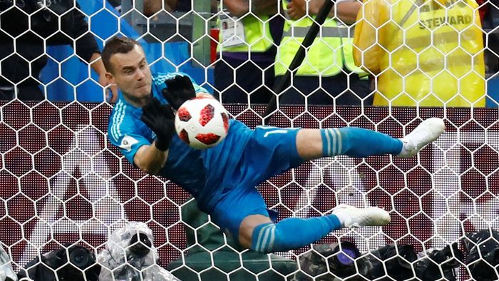 Igor Akinfeev, Benteng Rusia Pemupus Harapan Spanyol