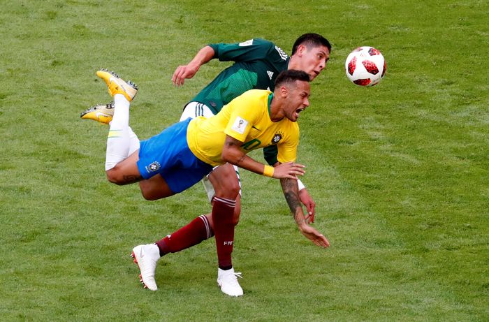 Neymar Lawan Meksiko: Cetak Gol, Assist dan Diinjak