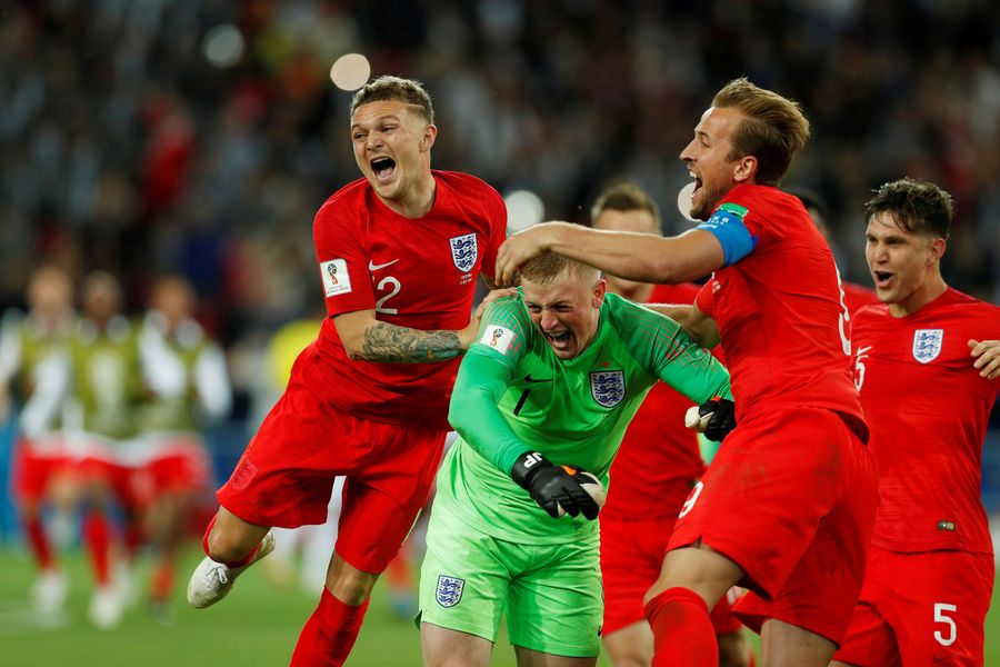 Highlights Adu Penalti: Kolombia 3-4 Inggris