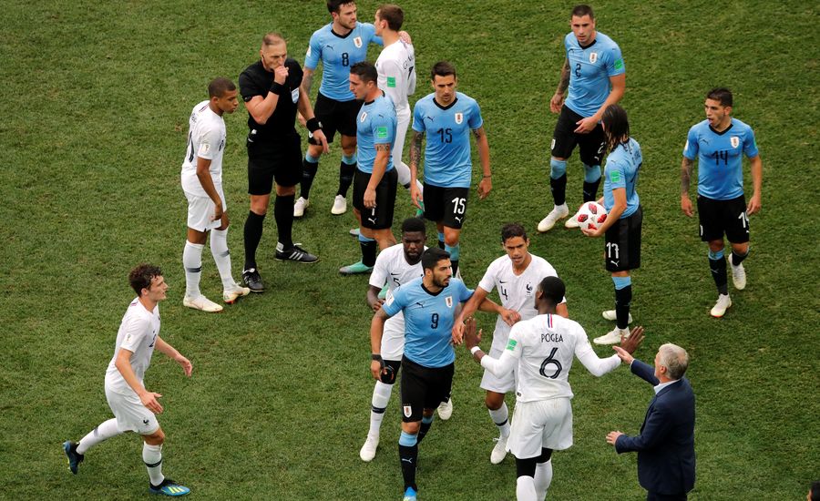 Pitingan Mbappe dan Cengkeraman Pogba