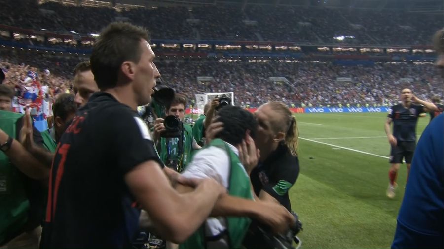 Selebrasi Gol Kemenangan Mandzukic Menelan Korban