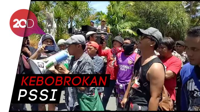 Sudah Kronis, Suporter Indonesia Minta Orang Lama PSSI Mundur