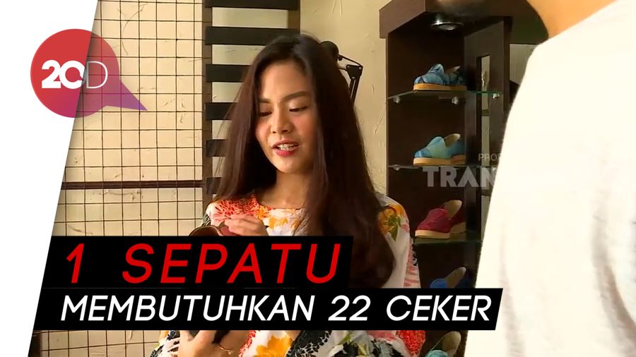 Out of The Box! Ini Sepatu dari Ceker Ayam