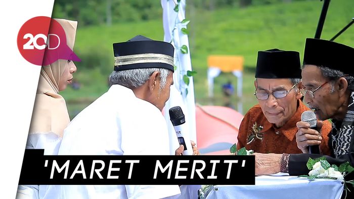 Nikah Massal So Sweet di Pinggir Danau