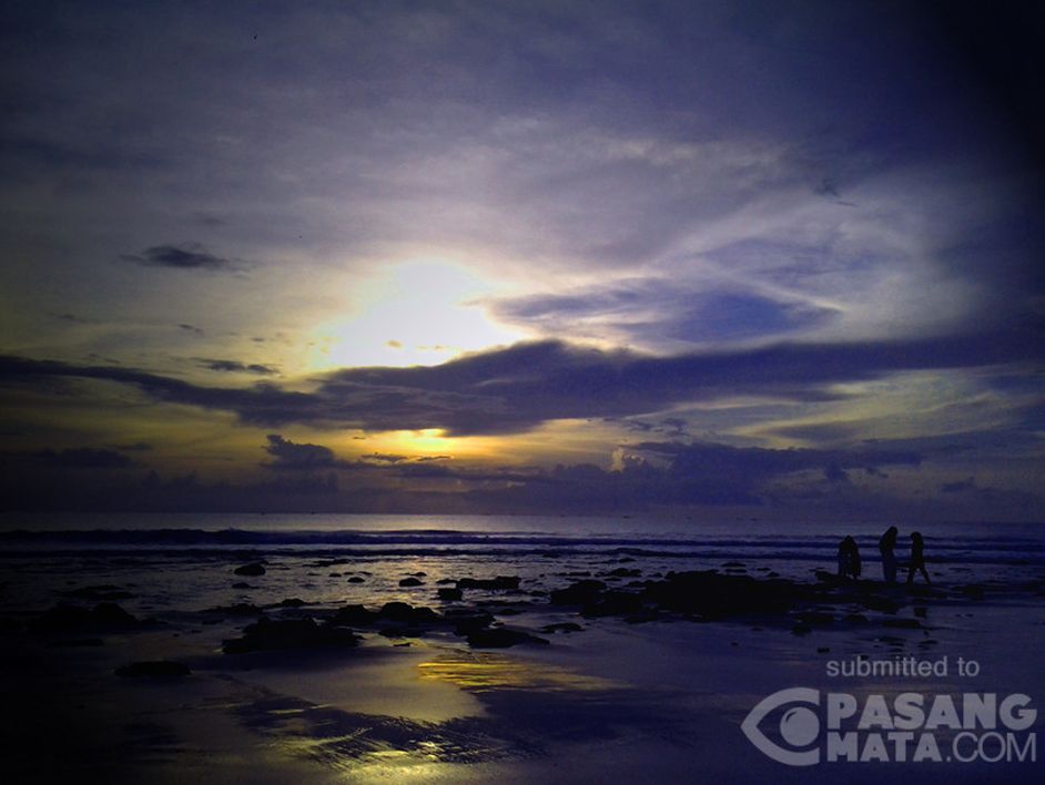 Keindahan Sunrise Pantai Batu Karas Pangandaran Jawa Barat