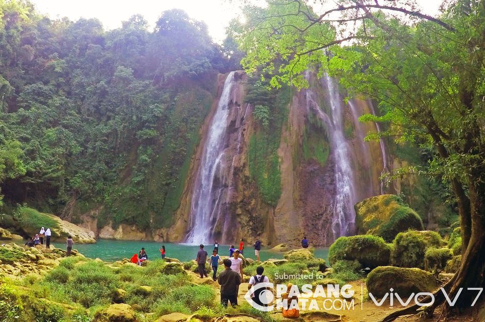 Curug Cikaso Air Terjun Menakjubkan Di Hutan Sukabumi