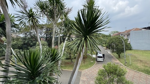 Rumah Hoek Citra Gran Cibubur! Rumah Luas, Strategis, dan Punya Posisi Premium di Cibubur