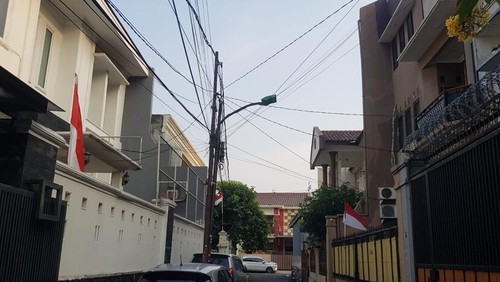 Dijual Rumah 4 Lantai Siap Huni Rawamangun
