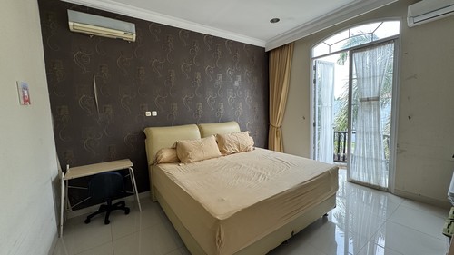 Rumah Hoek Citra Gran Cibubur! Rumah Luas, Strategis, dan Punya Posisi Premium di Cibubur