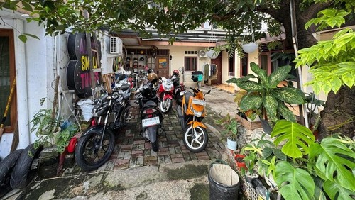 Jual Rumah Jl Pulo Asem Utara V Kel. Jati, Kec. Pulo Gadung, Jakarta Lokasi Strategis