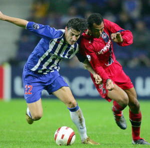 Porto vs PSG, 2 November 2004 (AFP)