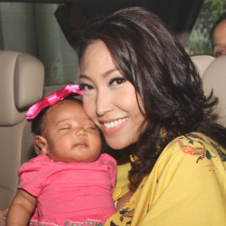 Ibu Bekerja Ingin Tetap Lancar Menyusui dan Puasa? Bisa Kok! Ibu Bekerja Ingin Tetap Lancar Menyusui dan Puasa? Bisa Kok!
