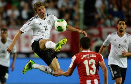 AFP/Patrik Stollarz