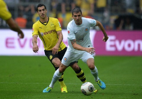 AFP/Patrik Stollarz