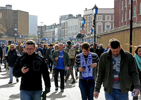 ilustrasi fans Chelsea (Getty Images/Scott Heavey)