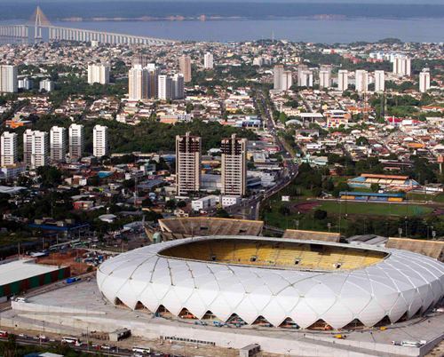Arena Amazonia dan sekitarnya (REUTERS)